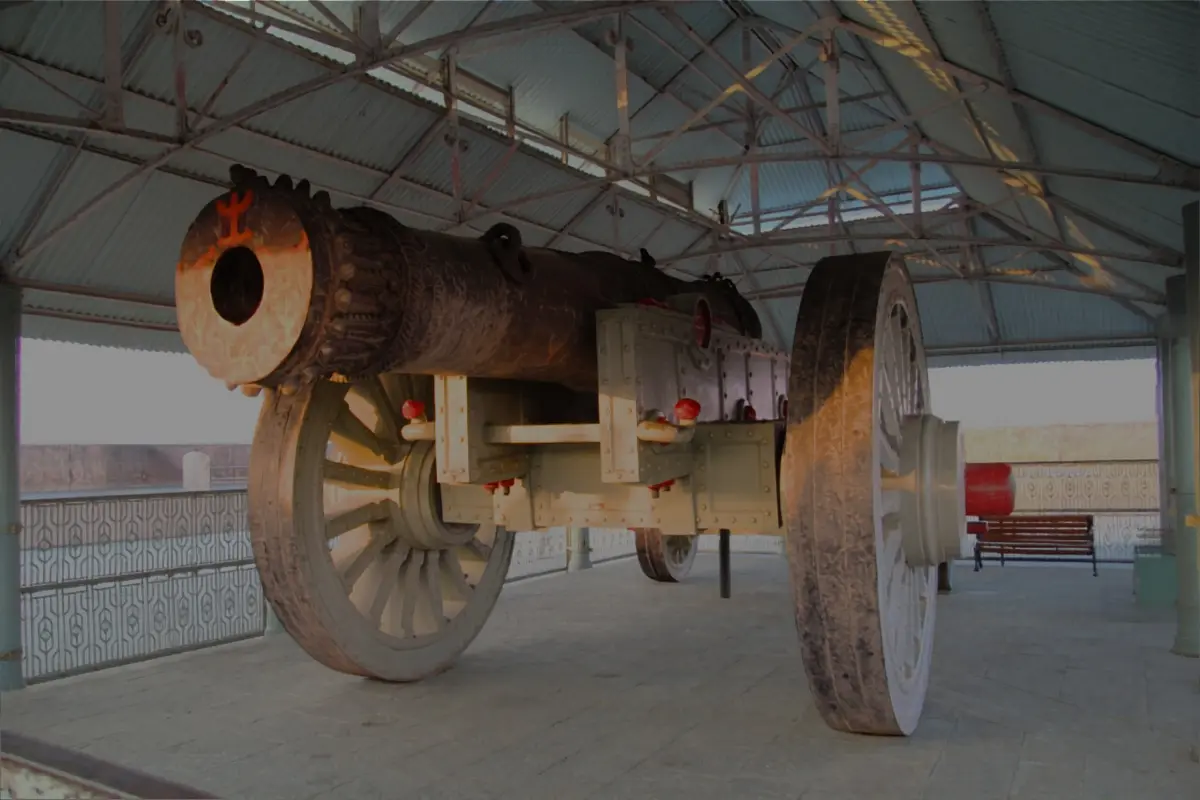 Jaigarh Fort Jaipur cannon Jaivana world's largest wheeled cannon on wheels — UNESCO heritage site Rajasthan